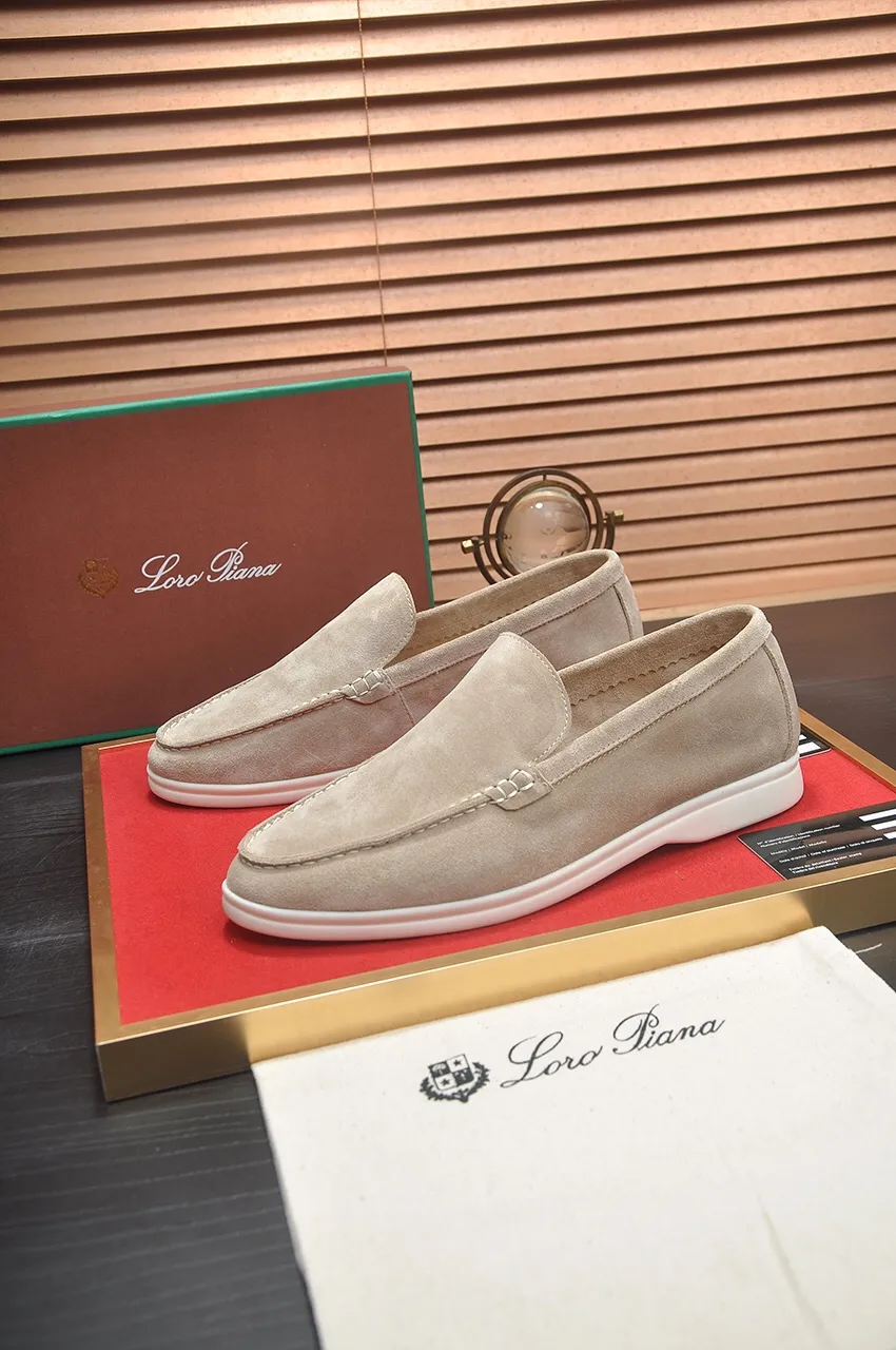 Men's shoes 💰400💶[𝐥𝐨𝐫𝐨 𝐏𝐢𝐚𝐧𝐚] [Couple model] High-end quality, affordable price, LP classic loafers, Italian treasure brand, the only brand that can match Hermès! Only after wearing it do we know that we can’t live up to our feet. Women’s code: 35-40 (customized sizes 34, 41, 42 are non-returnable) Men’s code: 38-44 (customized 45, 46, 47, 48 are non-refundable) Fabric: Customized imported cashmere Lining: Customized imported fetal cowhide Foot: Imported benzene-dyed calfskin Outsole: Exclusive original glass rubber outsole
